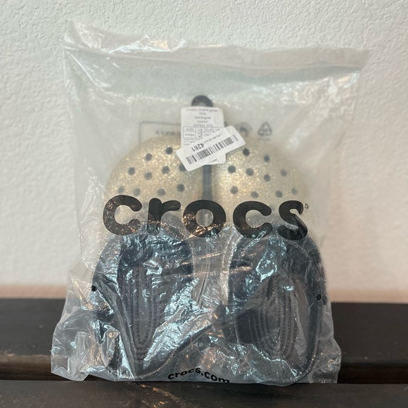 Brand New Crocs! - Picture 2 of 5